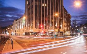 Henri Hotel Düsseldorf Downtown